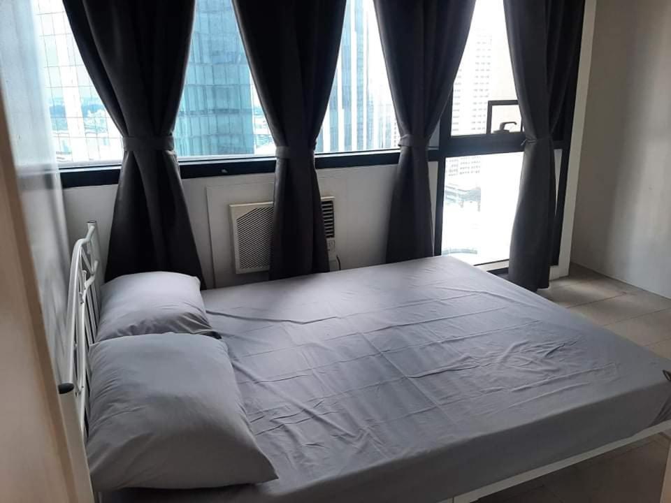Spacious 2 Bedroom Unit With Pool Manille Extérieur photo